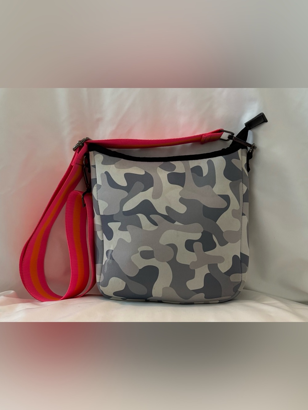 Haute Shore Jeri Rise | Mini Camo Neoprene Crossbody - Picture 2 of 9